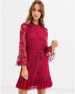 Красное платье мини с расклешенными рукавами и вышивкой Needle & thread