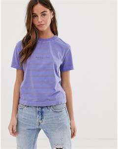 Фиолетовая футболка с полосками Quiksilver