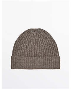 Шапочка бини из 100% кашемира в рубчик, Dark Khaki Massimo dutti