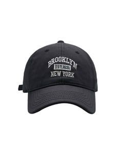 Фуражка унисекс RABBITⅡ, 2 (черные + кремовые) подарочные коробки с вишней Free rabbitⅱ