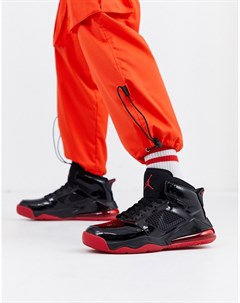 Черно красные кроссовки Nike Mars 270 Jordan