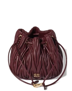 Сумка-клатч из наппированной кожи матлассе Miu miu