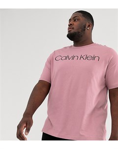 Темно розовая футболка с круглым вырезом и большим логотипом эксклюзивно для Asos Calvin klein