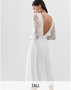 Белое платье миди с вышивкой длинными рукавами и глубоким вырезом на спине Amelia rose tall