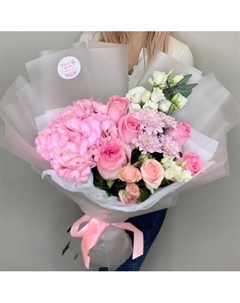 Букет Нежная зефирка (с гортензией, розами, эустомой Fleur de fee цветочная фея
