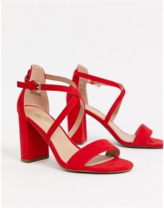 Красные босоножки на каблуке с перекрестными ремешками New look