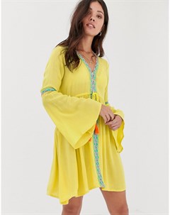 Желтое пляжное платье миди с глубоким вырезом и вышивками Anmol
