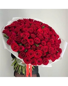 Букет из 101 красной Розы в упаковке Танец цветов