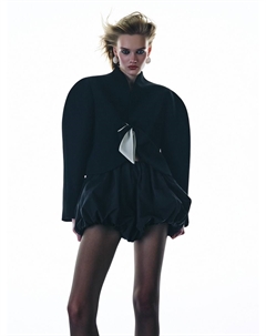 Укороченный жакет с бантом и объемными рукавами Love republic