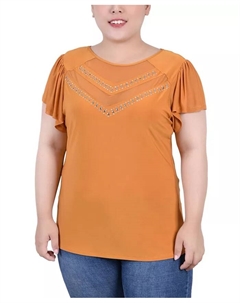 Короткий топ размера плюс с заклепками, рукавами-крылышками и сетчатыми деталями Ny collection