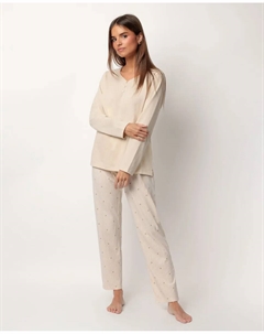 Длинная женская пижама из вискозного трикотажа бежевого цвета Admas