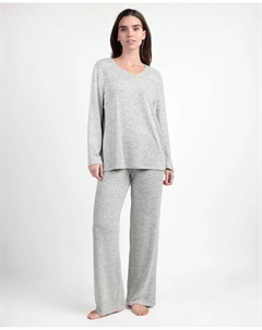 Длинная женская пижама из вискозного трикотажа зеленого цвета Admas