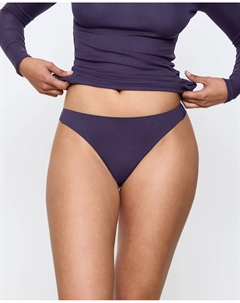 Бесшовные стринги с чистым кроем из микрофибры, фиолетовый Triumph