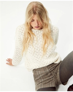 Вязаный ажурный джемпер из мохера, светло-бежевый Сфера
