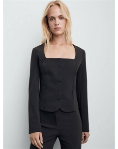 Приталенный укороченный пиджак от Crop Mango