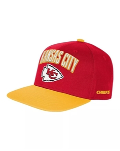 Регулируемая красная кепка Kansas City Chiefs Essentials для больших мальчиков и девочек Outerstuff