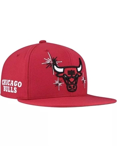 Мужская красная бейсболка Chicago Bulls Starlight с застежкой-пряжкой Mitchell and ness