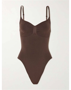 Бесшовный скульптурный боди-стринги - какао, коричневый Skims