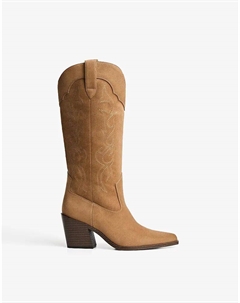 Вышитые ковбойские сапоги на высоком каблуке светло-коричневого цвета Bershka