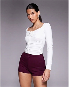 Короткие шорты со швом понте бордового цвета Asos design