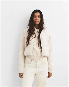 Стеганый жилет бежевого цвета Pull & bear