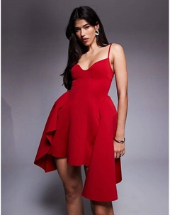 Мини-платье красного цвета из ткани в стиле «скуба» с бретельками-ками, широким подолом и асимметричным подолом Asos design