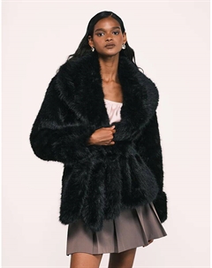Искусственная шуба с поясом черного цвета Asos design