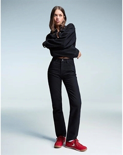 Джинсы Straight fit черного цвета Bershka