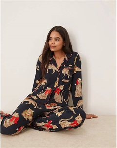 Пижамный комплект с длинными рукавами из полиэстера с рождественским леопардовым принтом Chelsea peers