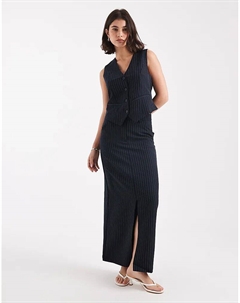 Юбка макси от в тонкую тёмно-синюю полоску Pieces