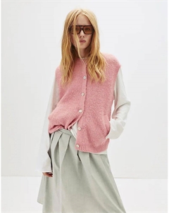 Мягкий трикотажный жилет на пуговицах розового цвета Pull & bear