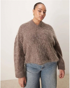 Джемпер с широкими рукавами и V-образным вырезом из премиального мохера DESIGN Curve цвета мокко - коричневый Asos