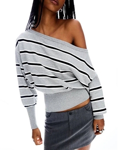 Асимметричный свитер с ребристым подолом светло-серого цвета Bershka