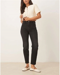 Джинсы Newmom в стиле mom slim черного цвета Mango