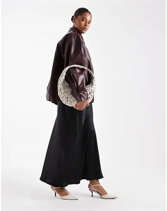 Юбка миди Curve из атласа с косой окантовкой черного цвета New look