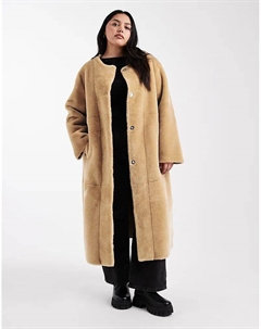 Шуба DESIGN Curve без воротника из искусственной шерсти бисквитного цвета Asos