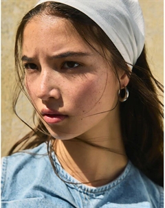 Белый шейный платок белого цвета Pull & bear