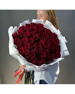 51 красная эквадорская Роза 70 см Flowers de luxe бутик цветов и подарков