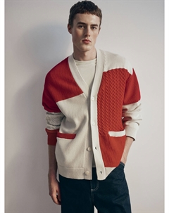 Кардиган комбинированной вязки Sela