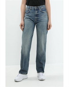 Джинсы с эффектом потертости Hugo