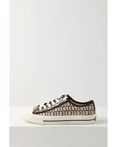 Кеды с принтом из монограмм бренда Guess