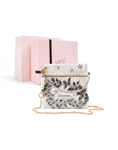 [косметичка на заказ] Amber, Radiant Gold Language портативная косметичка для поездок на работу, сумка через плечо Chanel