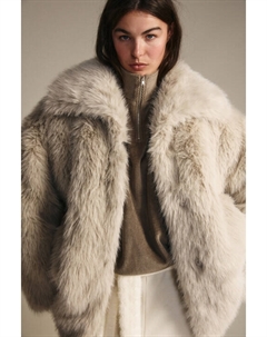 Шуба короткая с длинным ворсом Befree