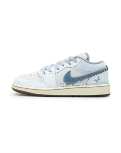Air 1 Low SE низкие детские баскетбольные кроссовки light blue для подростков Jordan