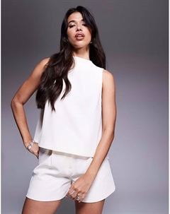 Приталенный топ с высоким воротом и застежкой на пуговицы сзади в цвете пахты Asos design