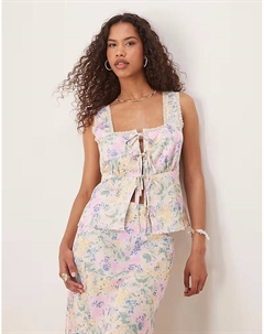 Атласный топ-комбинезон с кружевной отделкой и завязкой спереди, с принтом в виде луговых цветов Yas