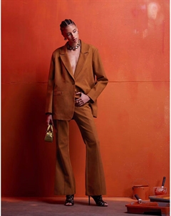 Расклешенные брюки-клеш из искусственной замши, загар Asos design