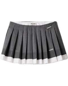 Повседневная короткая юбка женская серая, белый Miu miu