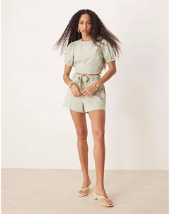 Топ с открытой спиной и объемной цветочной вышивкой зеленого цвета Asos design