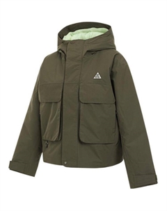 Куртки и пальто Storm FIT женские Medium Olive Green/Ultra Light Fluorescent Yellow/Medium Olive Green/Peak White, оливковый зеленый Nike